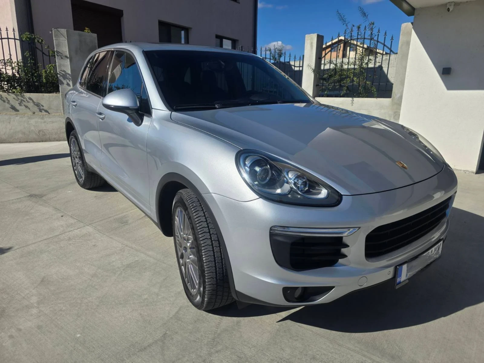 Porsche Cayenne Platinum edition - изображение 2