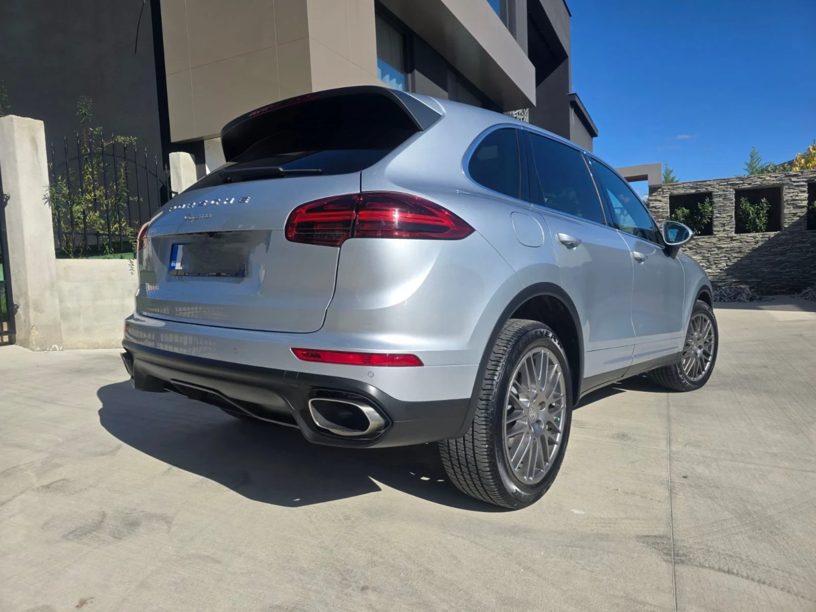 Porsche Cayenne Platinum edition - изображение 6