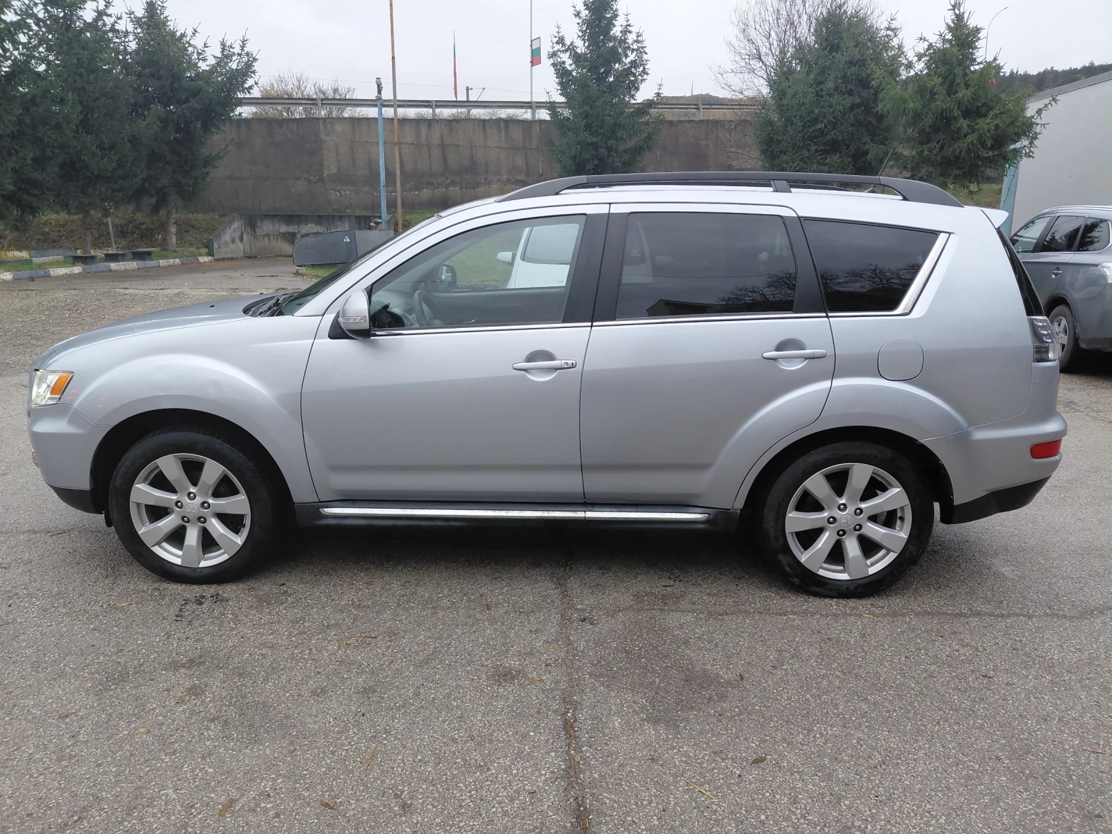 Mitsubishi Outlander 2.2 Di-D 4x4 6+ 1 | Mobile.bg   3