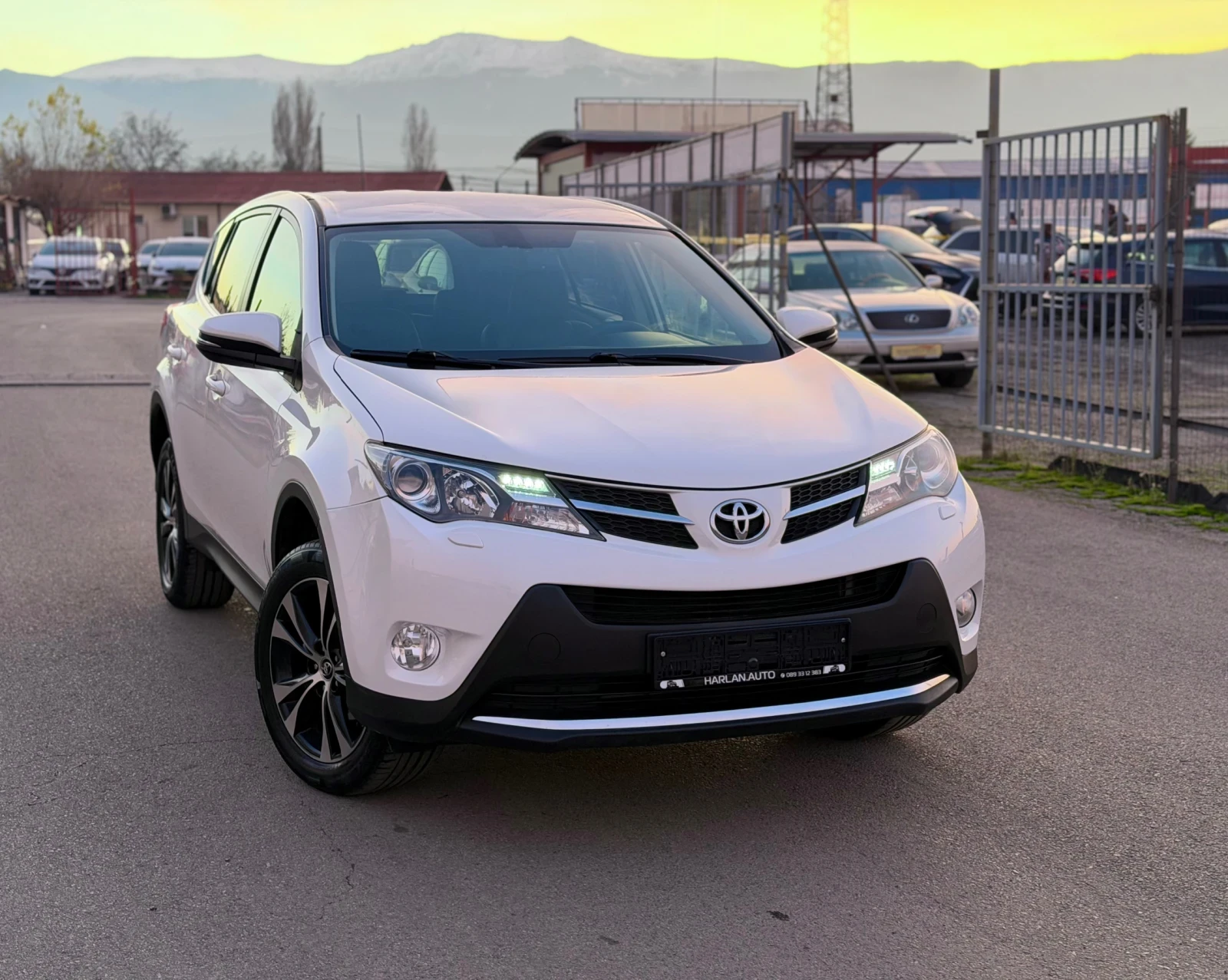 Toyota Rav4 2.0i Premium Edition Automatic     | Mobile.bg   2