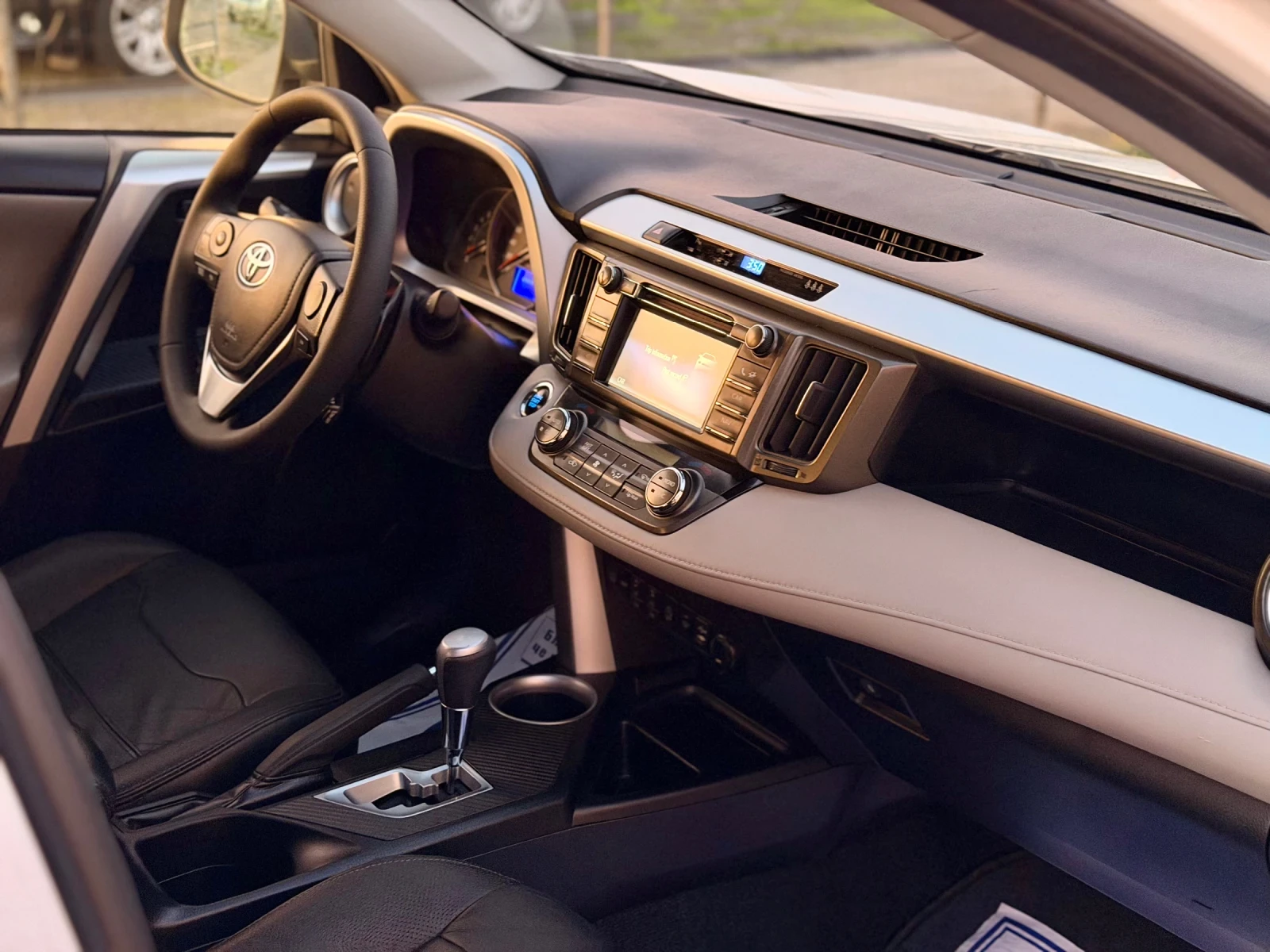 Toyota Rav4 2.0i Premium Edition Automatic     | Mobile.bg   9