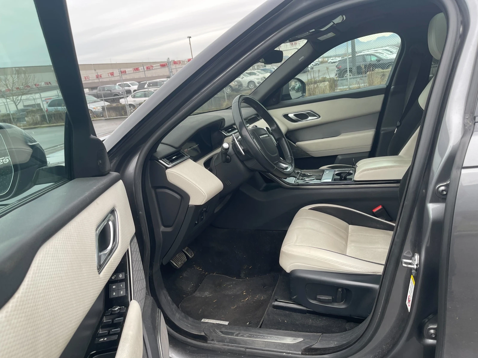 Land Rover Range Rover Velar CARFAX * * ���� ������ * *  | Mobile.bg � ����������� 11