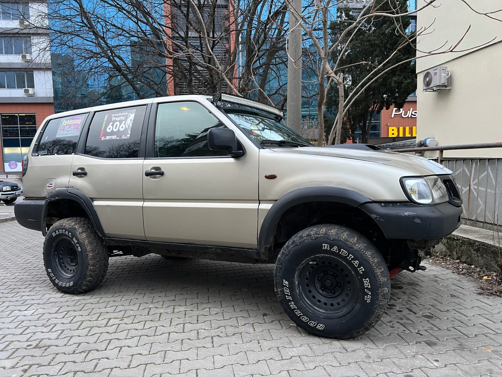 Nissan Terrano  - изображение 2