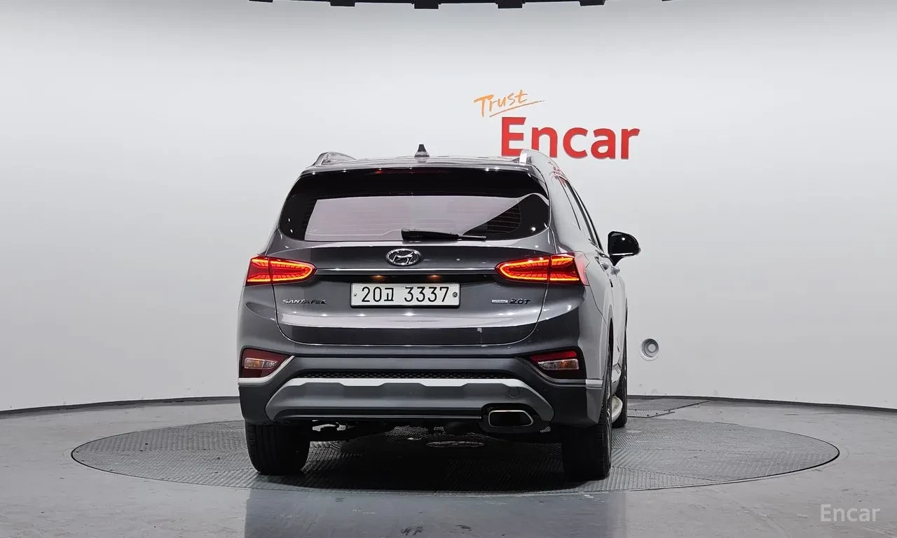 Hyundai Santa fe 4x4 | DIGITAL | OБДУХВАНЕ | 360  | IFINITY SOUND, снимка 4 - Автомобили и джипове - 54969965