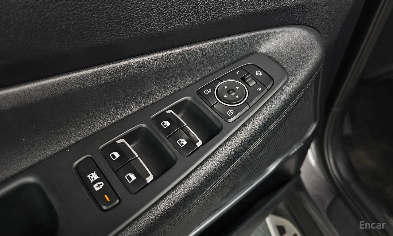 Hyundai Santa fe 4x4 | DIGITAL | OБДУХВАНЕ | 360  | IFINITY SOUND, снимка 15 - Автомобили и джипове - 54969965