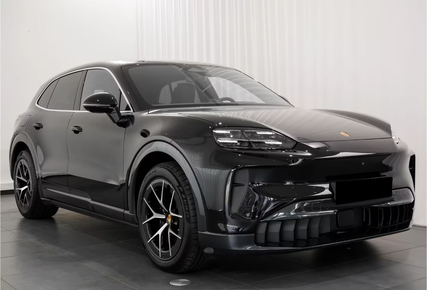 Porsche Cayenne S* HYPER* BOSE* HEAD-UP* PANO* MEMORY* DISTR* 360C, снимка 3 - Автомобили и джипове - 55687932