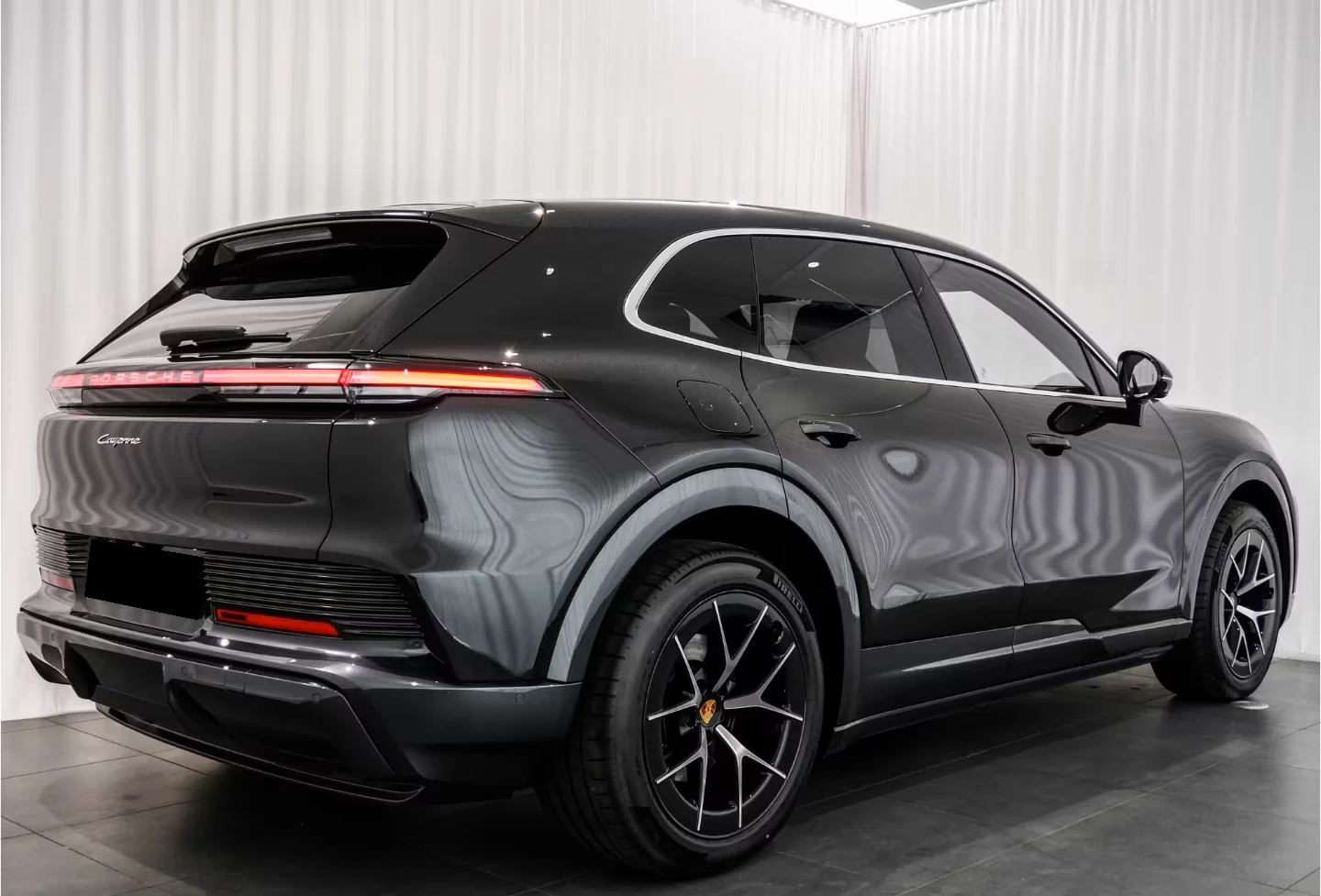 Porsche Cayenne S* HYPER* BOSE* HEAD-UP* PANO* MEMORY* DISTR* 360C, снимка 4 - Автомобили и джипове - 55687932