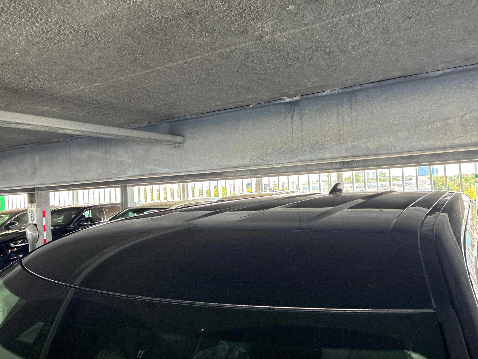 Toyota Tundra * 4x4 Crewmax * CARFAX * ����� �� �����������  | Mobile.bg � ����������� 13