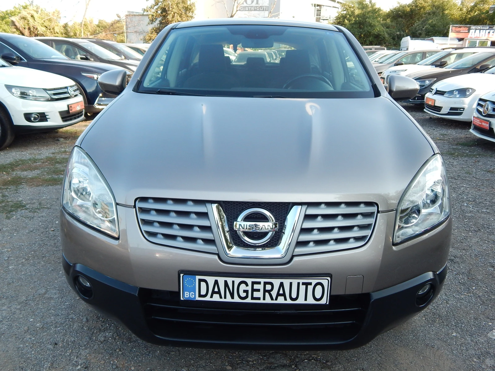 Nissan Qashqai 1.6i* ОТЛИЧЕН* , снимка 2 - Автомобили и джипове - 55976513