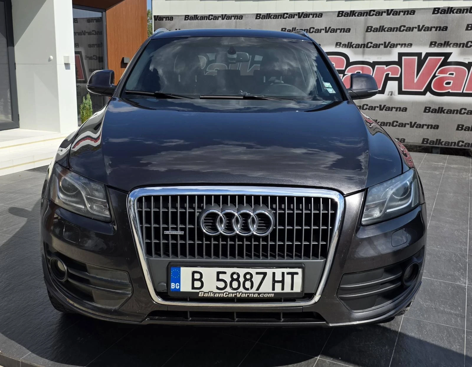 Audi Q5 2.0TDI Quattro S-tronic, снимка 2 - Автомобили и джипове - 56170489