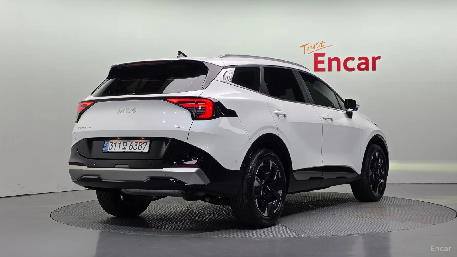 Kia Sportage 2025* SIGNATURE* 4WD* 360* HUD* DIS* �����* LED* � | Mobile.bg � ����������� 3