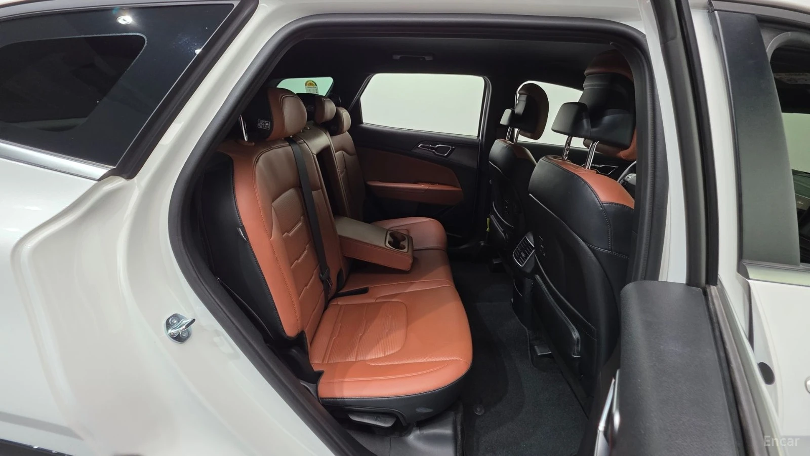 Kia Sportage 2025* SIGNATURE* 4WD* 360* HUD* DIS* �����* LED* � | Mobile.bg � ����������� 16