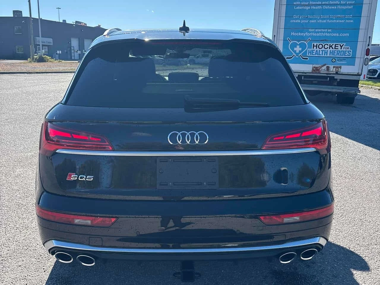 Audi SQ5 * Progressiv * CARFAX * , снимка 4 - Автомобили и джипове - 56416069