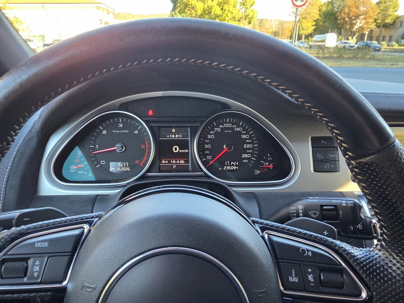 Audi Q7 3.0 TDI QUATTRO, снимка 8 - Автомобили и джипове - 56638286