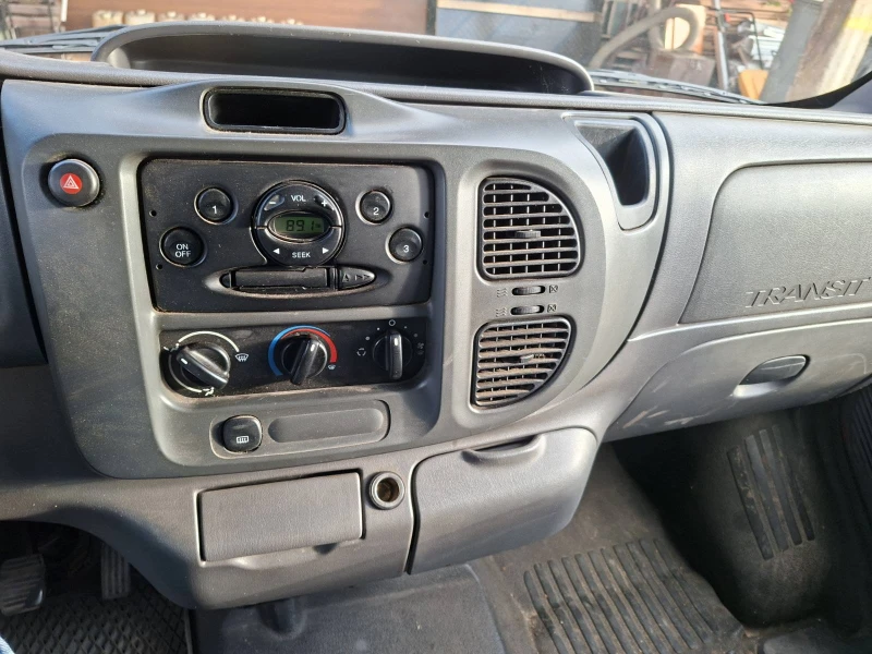 Ford Transit, снимка 6 - Бусове и автобуси - 52334395