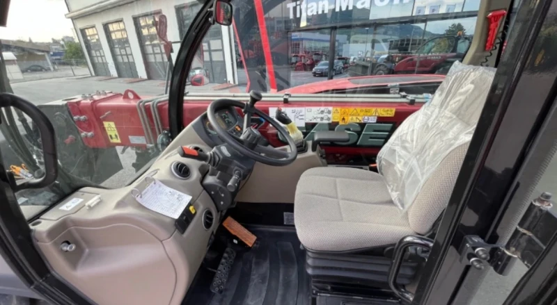 Телескопичен товарач CASE IH Farmlift 737, снимка 8 - Селскостопанска техника - 53058451