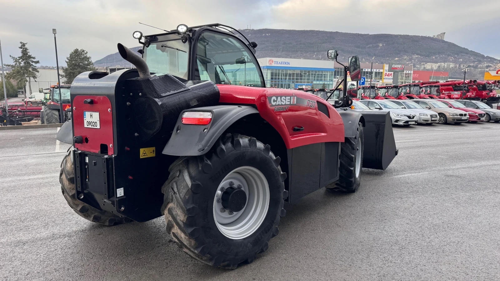 Телескопичен товарач CASE IH Farmlift 737, снимка 4 - Селскостопанска техника - 53964924