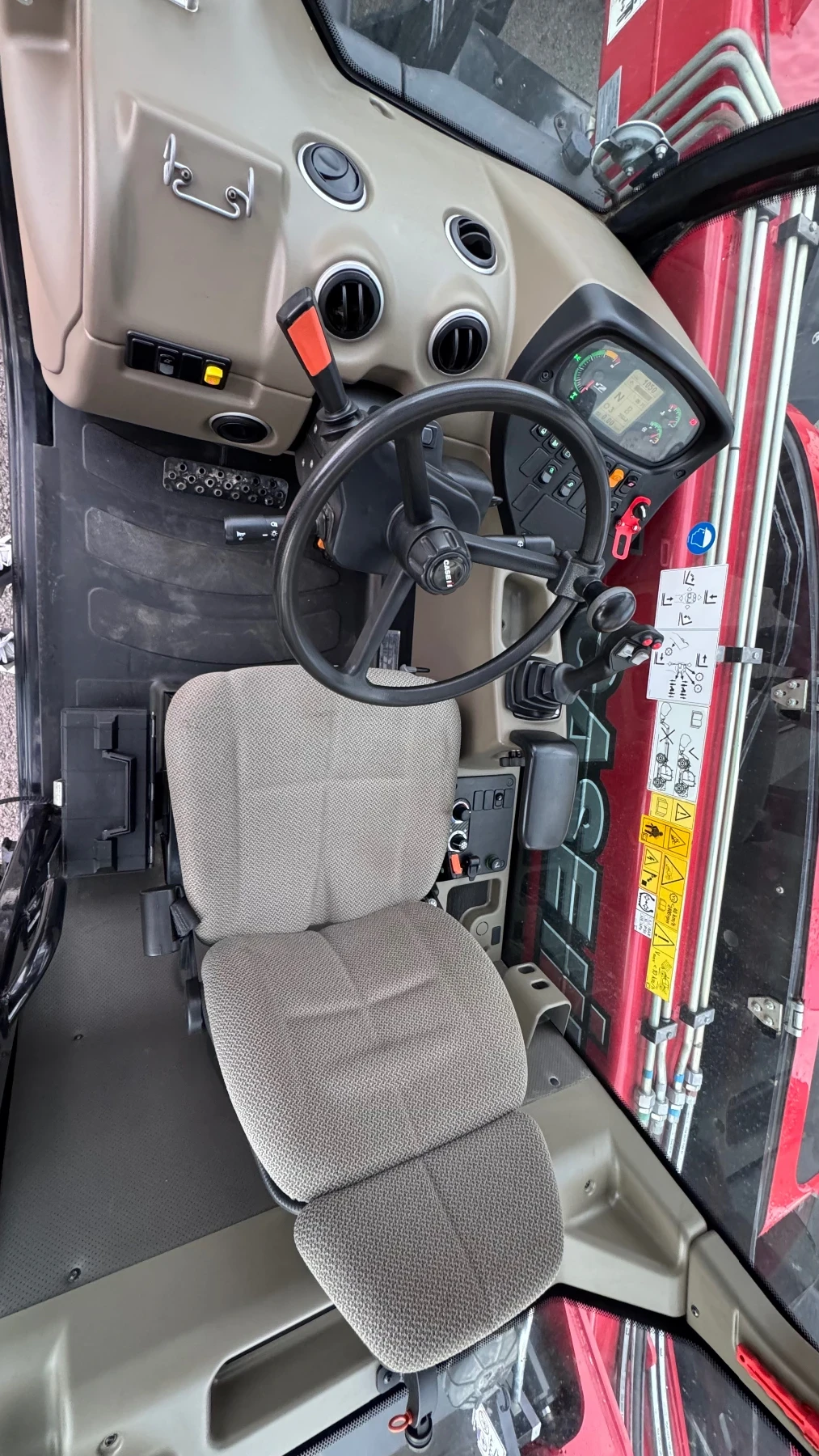 Телескопичен товарач CASE IH Farmlift 737, снимка 5 - Селскостопанска техника - 53964924