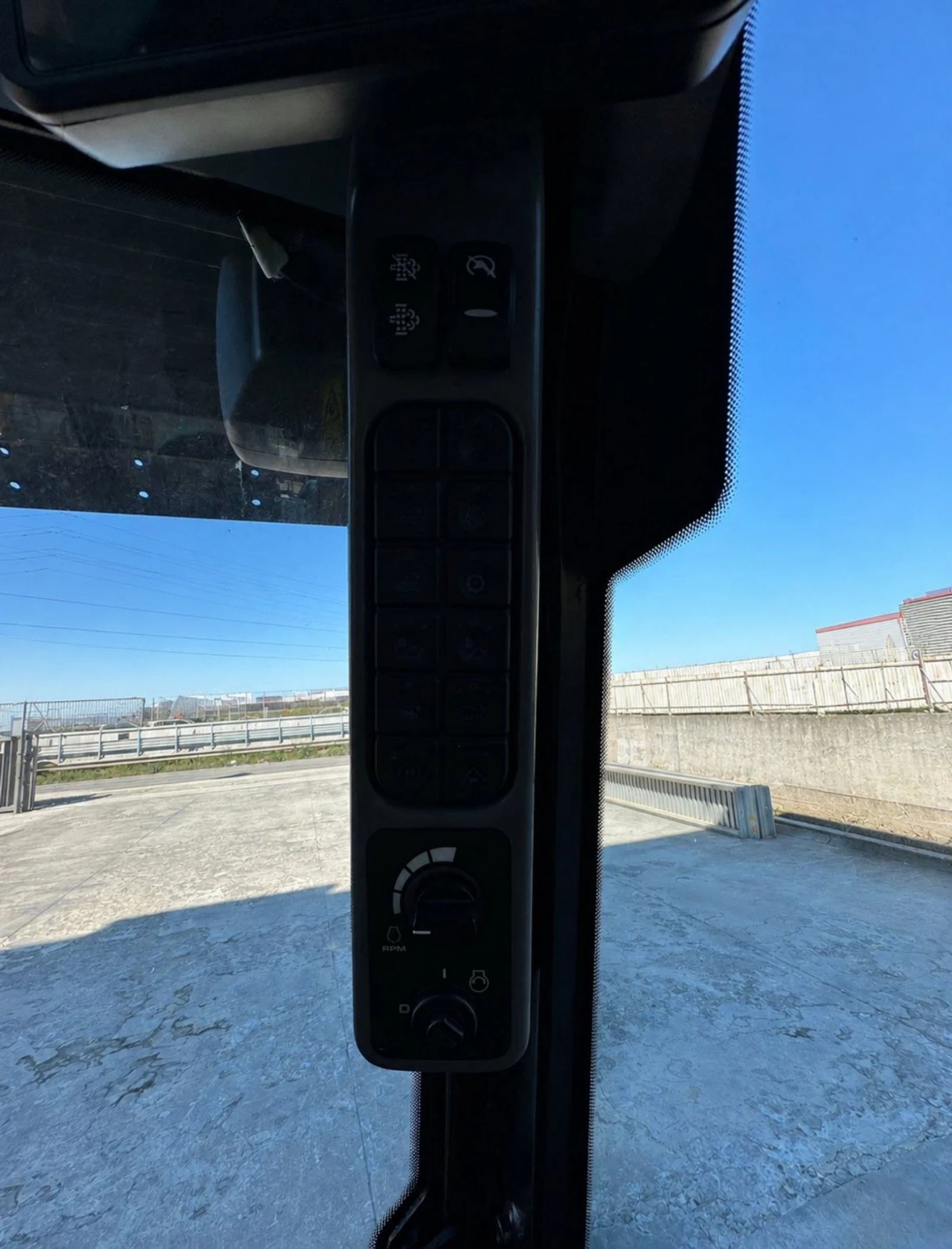 Мини челни товарачи Bobcat 155 UNITRACK, снимка 5 - Индустриална техника - 55107243
