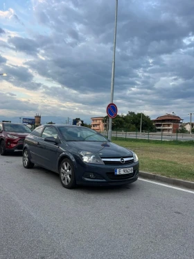 Opel Astra Gtc, снимка 1