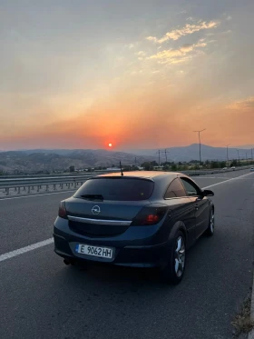 Opel Astra Gtc, снимка 3