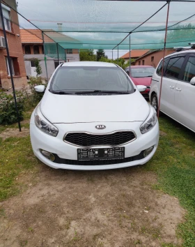 Kia Ceed 1.6crdi 128кс, снимка 8