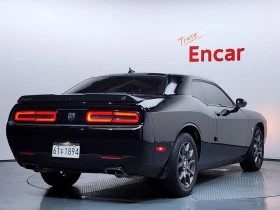 Dodge Challenger 3.6 Automatic, снимка 2