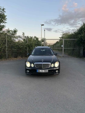  Mercedes-Benz E 320