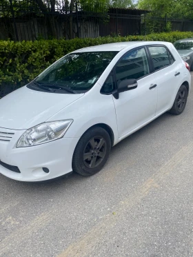 Обява за продажба на Toyota Auris ~7 400 лв. - изображение 1