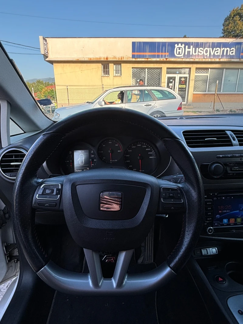 Seat Leon FR 2.0 TDI, снимка 11 - Автомобили и джипове - 47110097