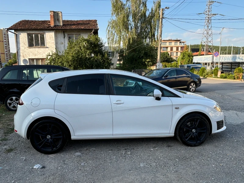 Seat Leon FR 2.0 TDI, снимка 7 - Автомобили и джипове - 47110097