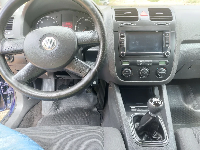 VW Golf 1.9tdi  105ps , снимка 10 - Автомобили и джипове - 47135156