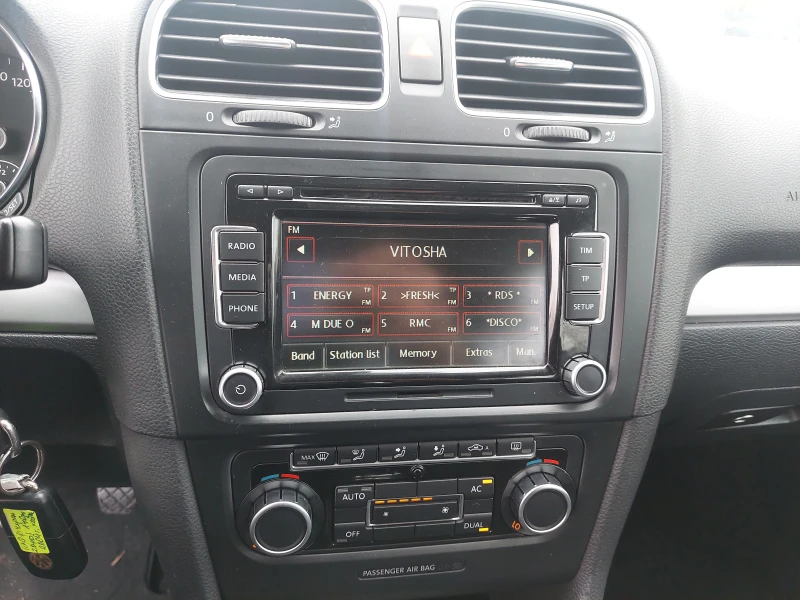 VW Golf 6 2, 0TDI 140ps EURO 5, снимка 11 - Автомобили и джипове - 49644922