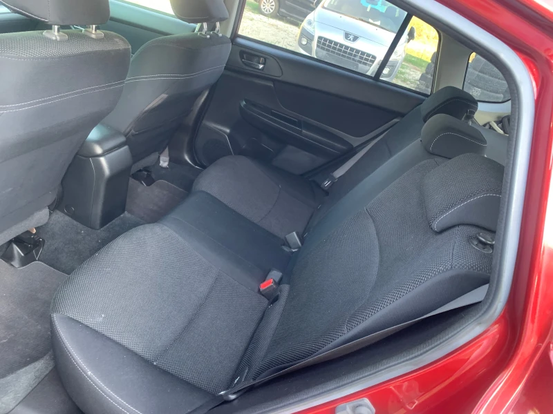 Subaru XV 2.0i Avtomat4x4, снимка 9 - Автомобили и джипове - 51414138