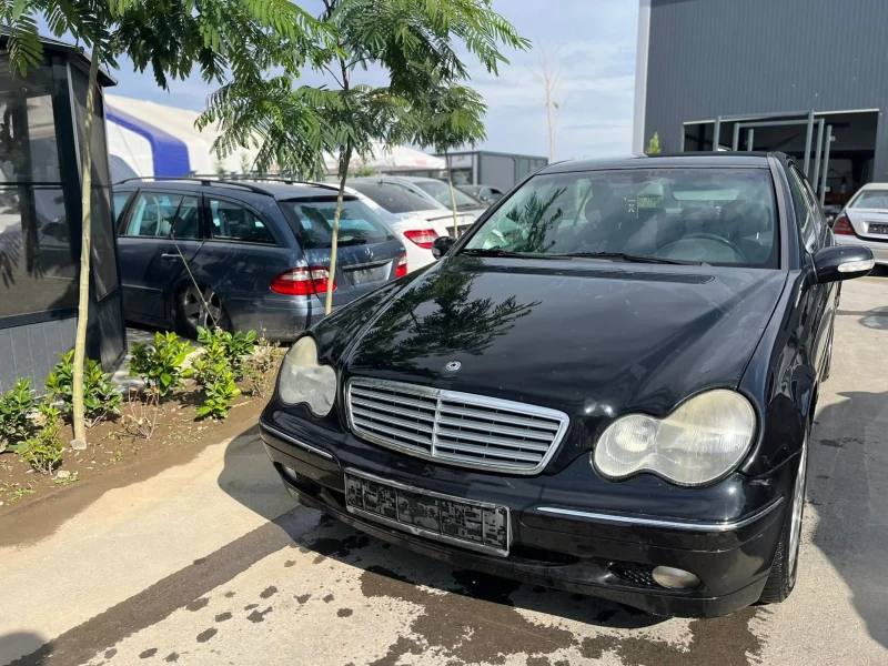 Mercedes-Benz C 270 612 2, 7, снимка 2 - Автомобили и джипове - 51743364