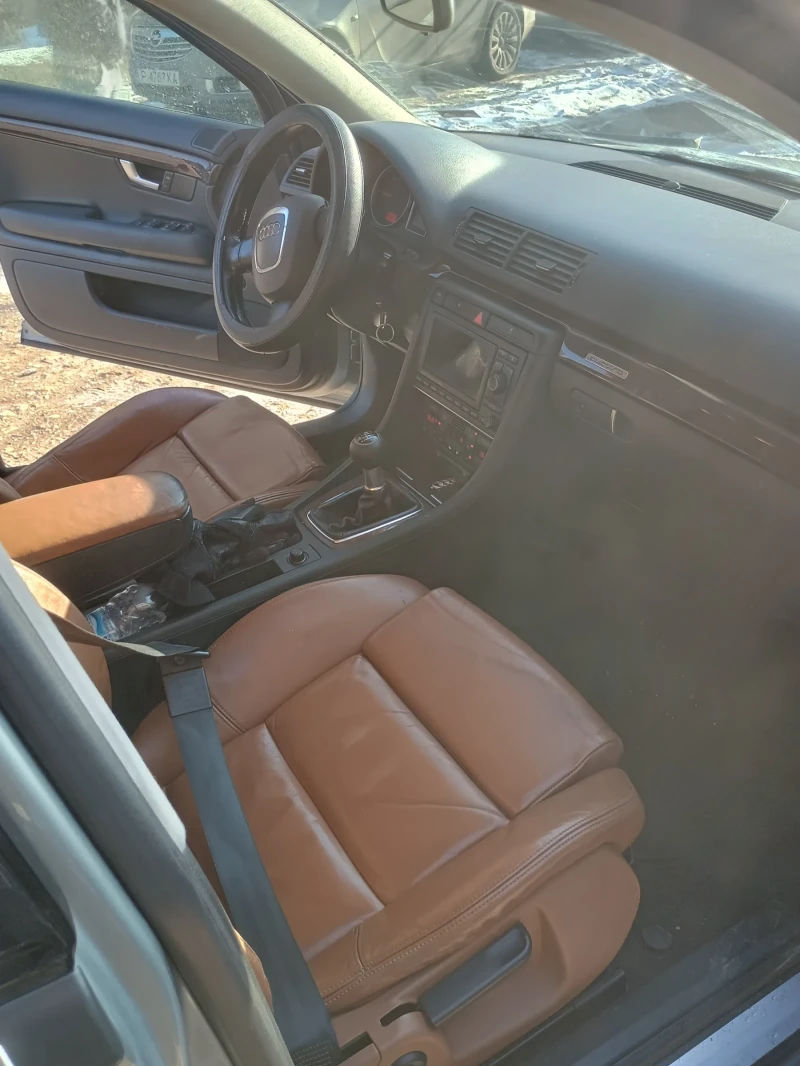 Audi A4, снимка 6 - Автомобили и джипове - 52913871