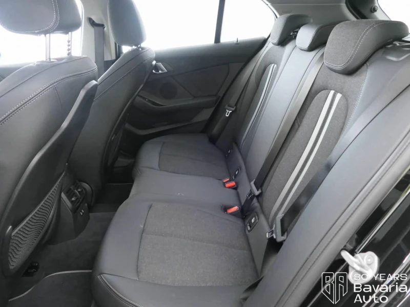 BMW 120 i Steptronic Sport Line, снимка 8 - Автомобили и джипове - 53287807