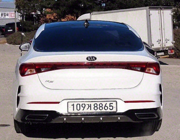 Kia K5 2, 0 LPI - изображение 4