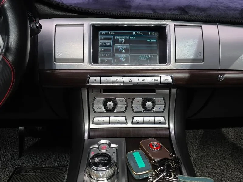 Jaguar Xf 2.2D | Mobile.bg � ����������� 15