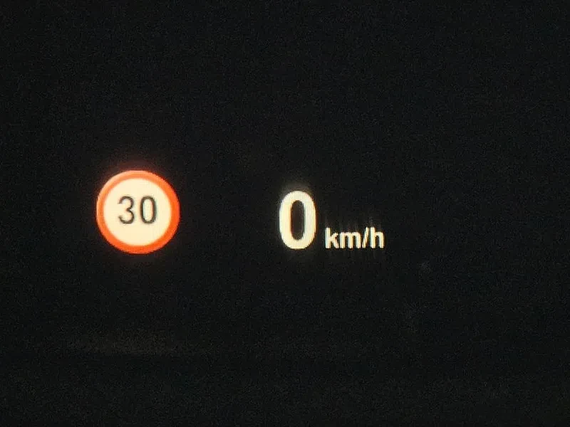 BMW 330 I M Sports Shadow | Mobile.bg � ����������� 16