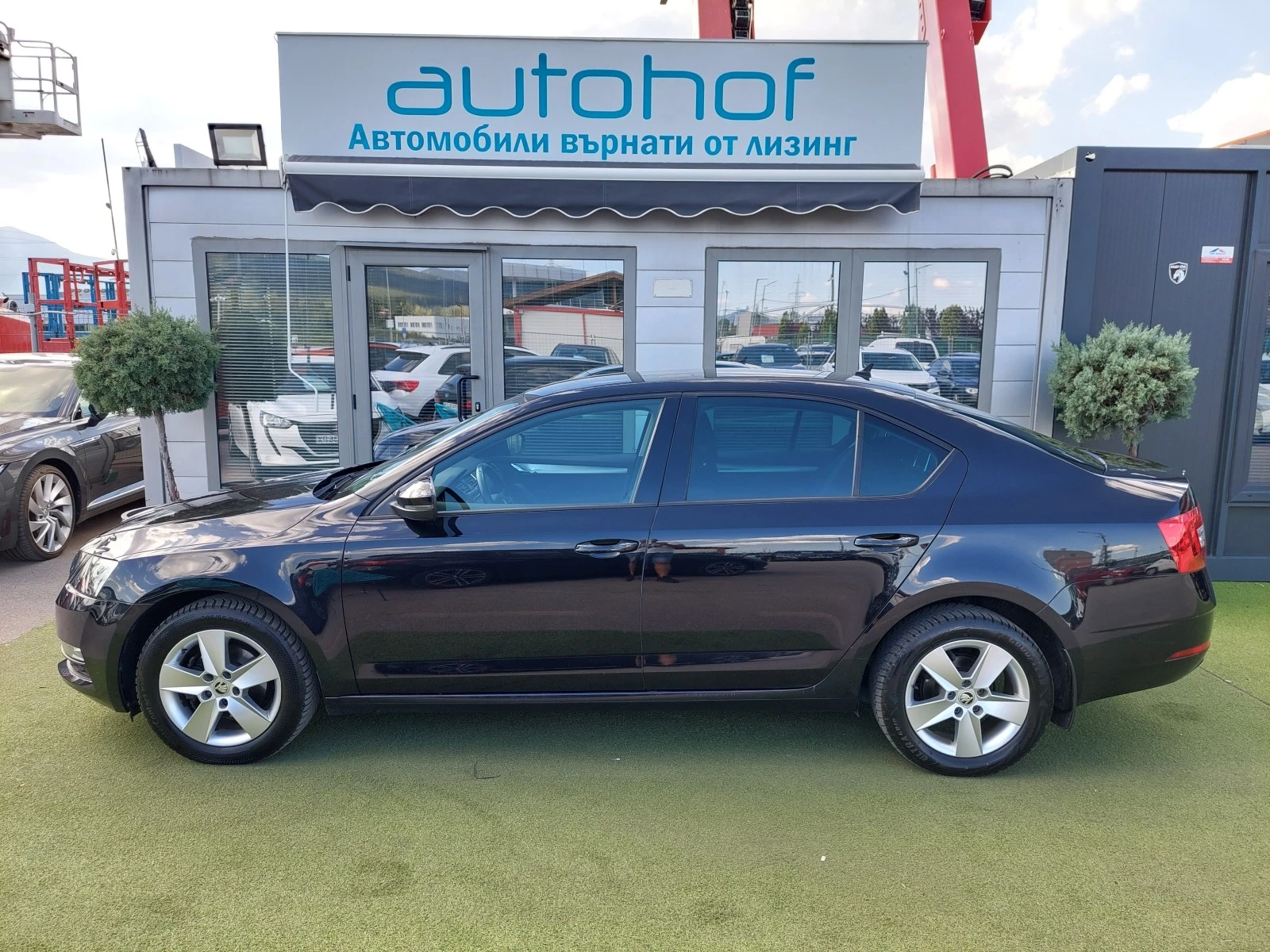 Skoda Octavia 1.6TDI/116k.c./5MT - изображение 2