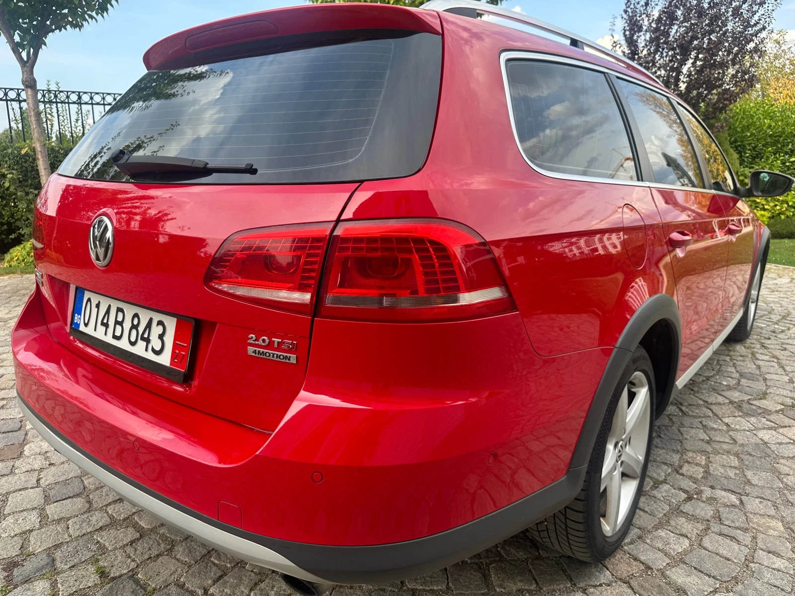 VW Alltrack 2.0tsi Full SWISS LED PANORAMA KAMERA 211ps - изображение 5