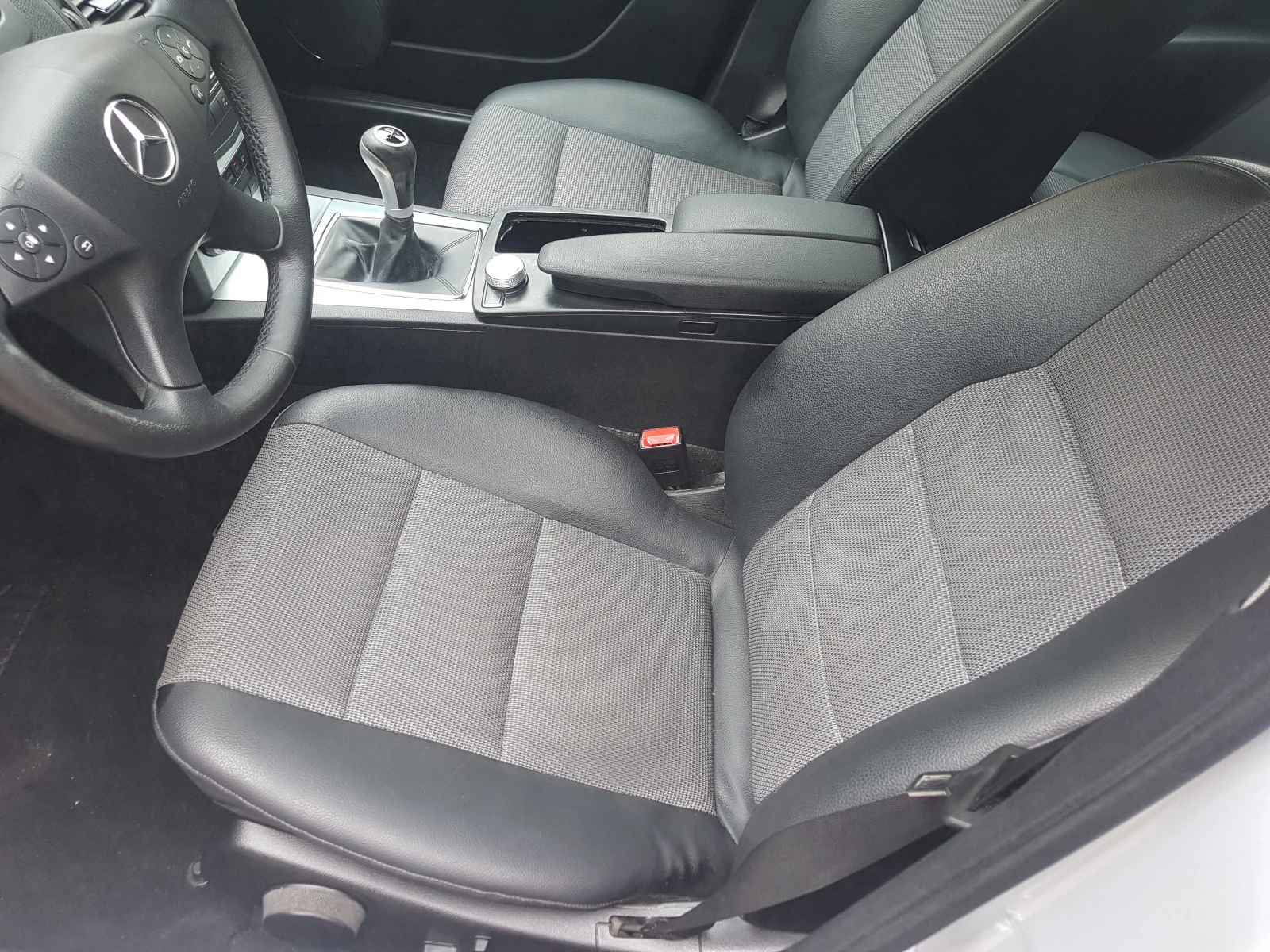 Mercedes-Benz C 220 2.2CDI KATO HOB - изображение 10