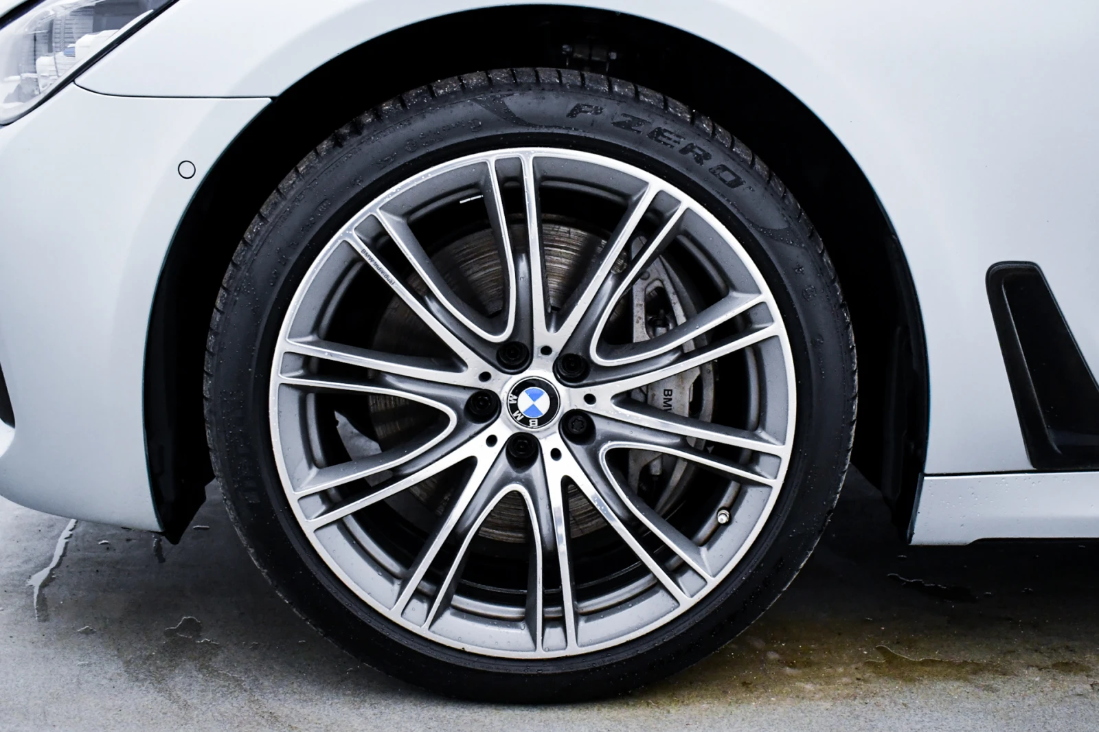BMW 750 d xDrive 1 от 200 "40 години BMW 7er" - изображение 6
