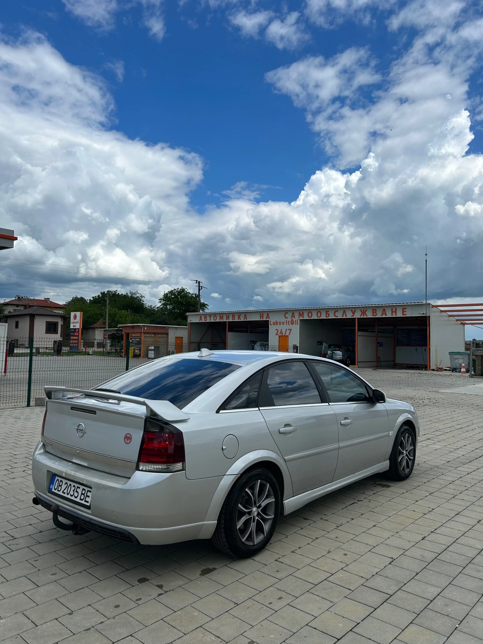 Opel Vectra GTS - изображение 4