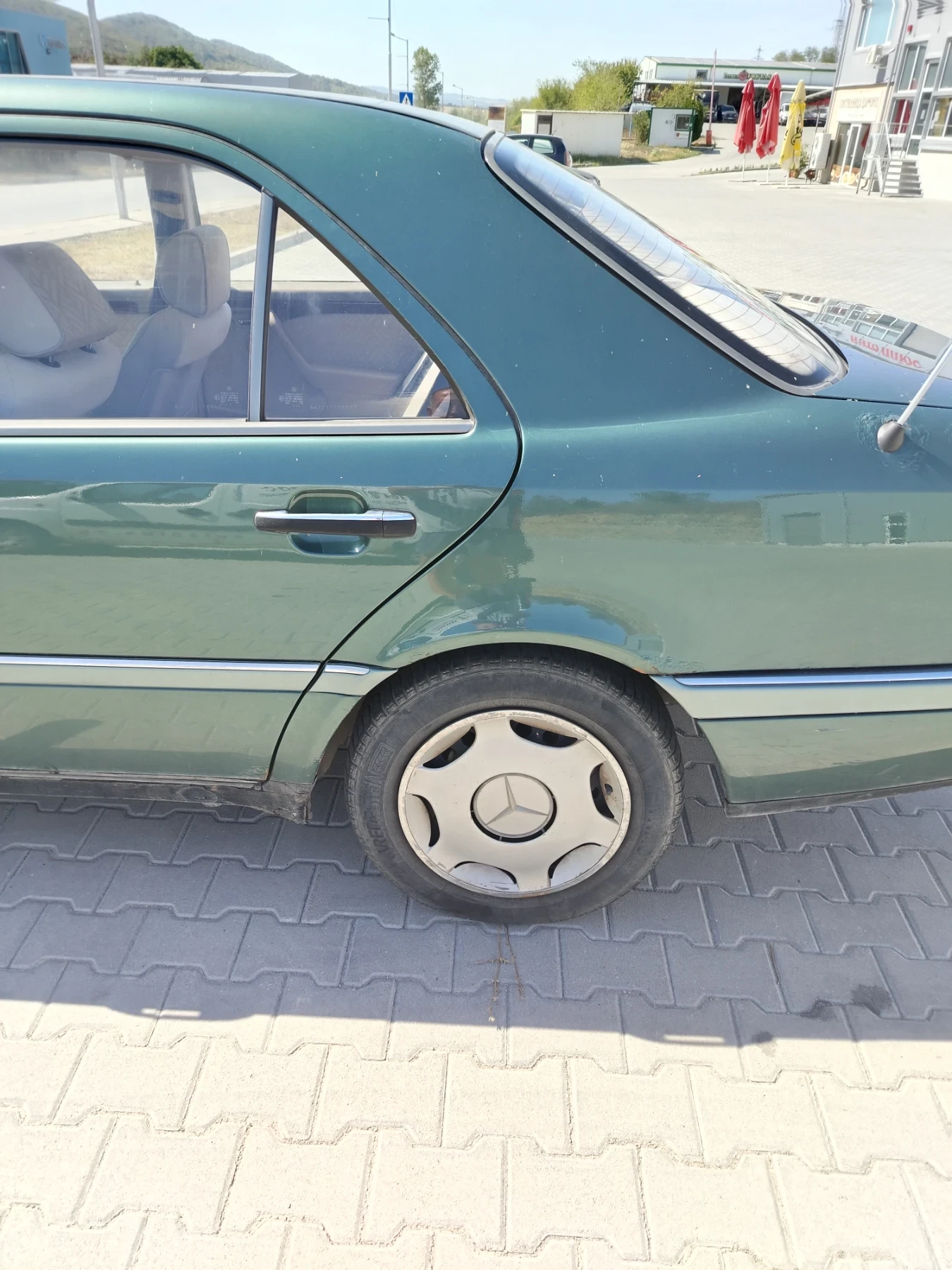 Mercedes-Benz C 180  - изображение 3
