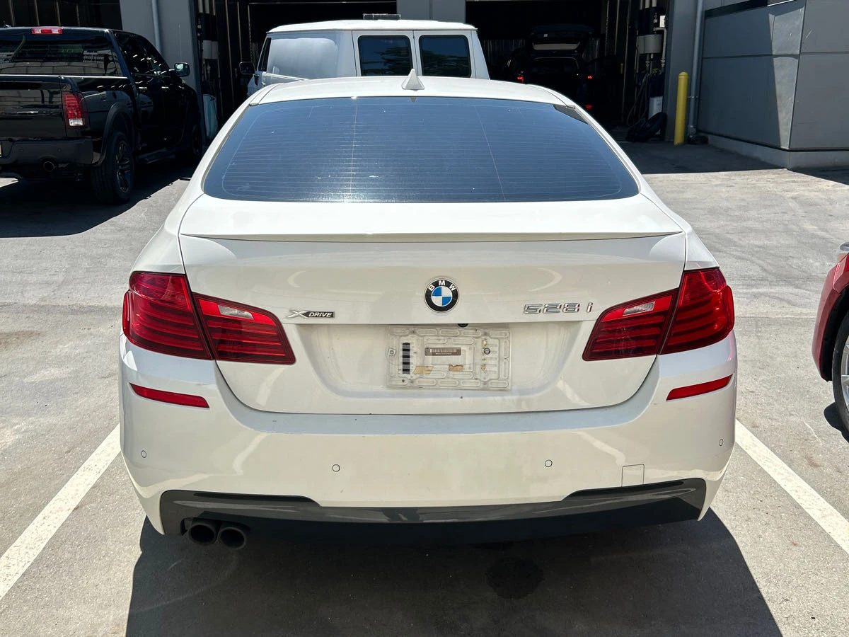 BMW 528 Facelift xDrive АВТОКРЕДИТ - изображение 5