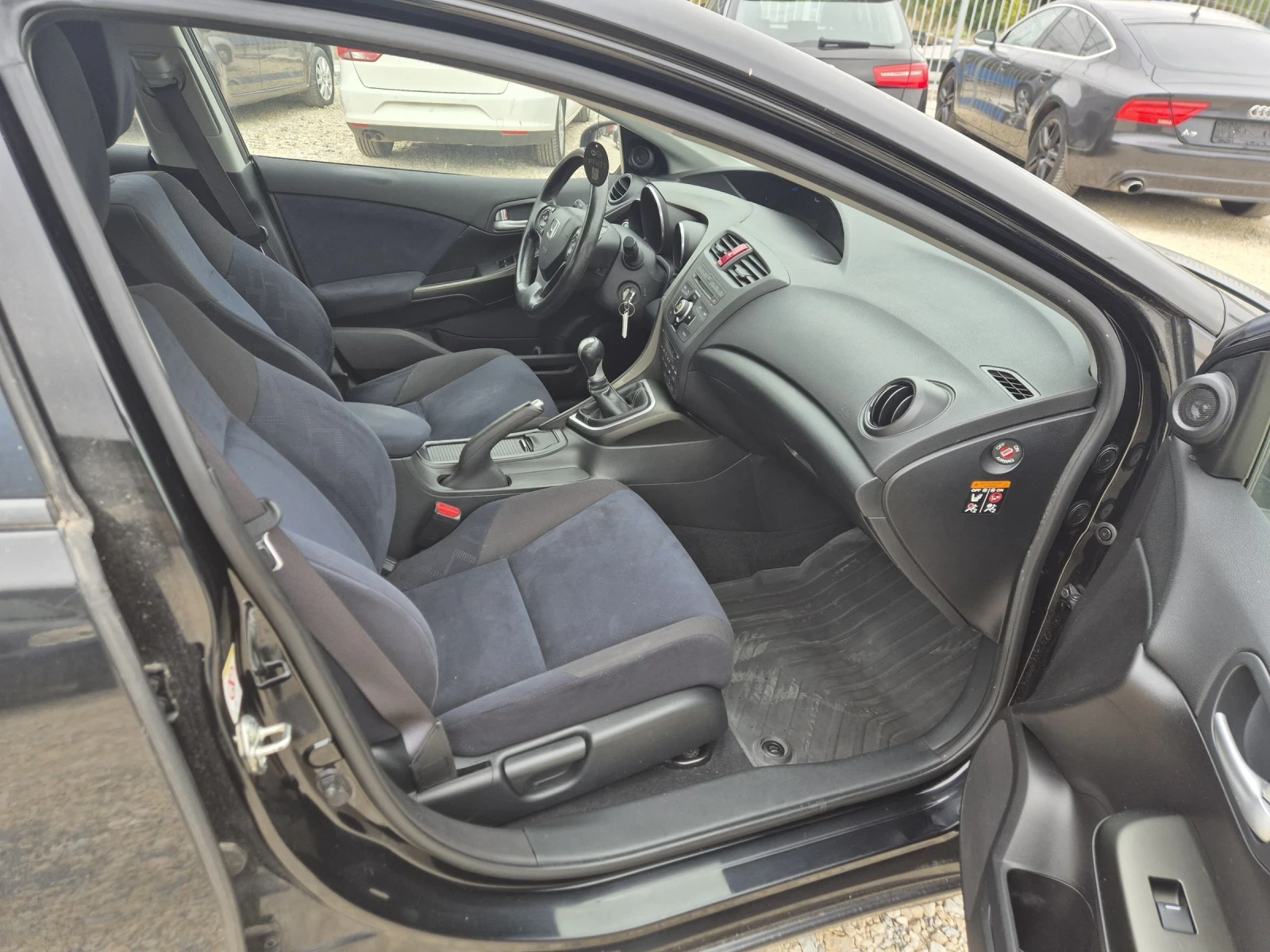 Honda Civic 1.6D TEC  - изображение 7