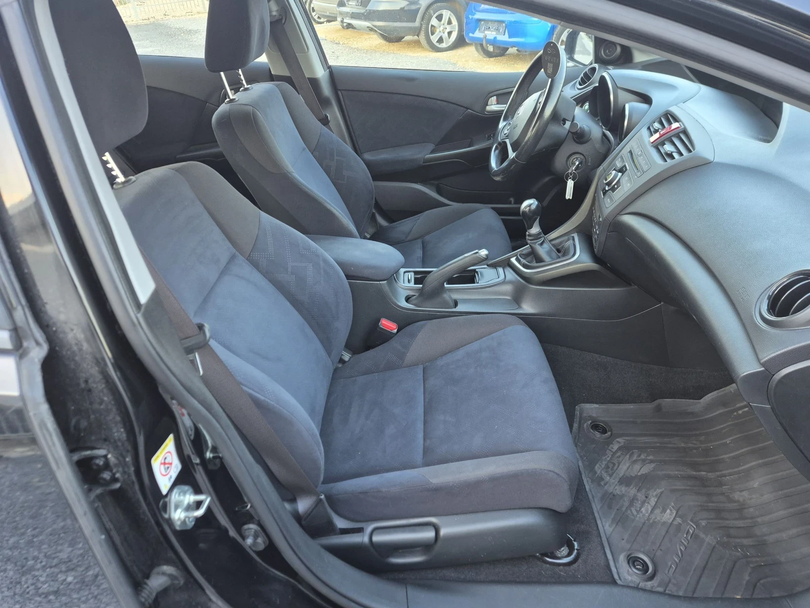 Honda Civic 1.6D TEC , снимка 11 - Автомобили и джипове - 51837513