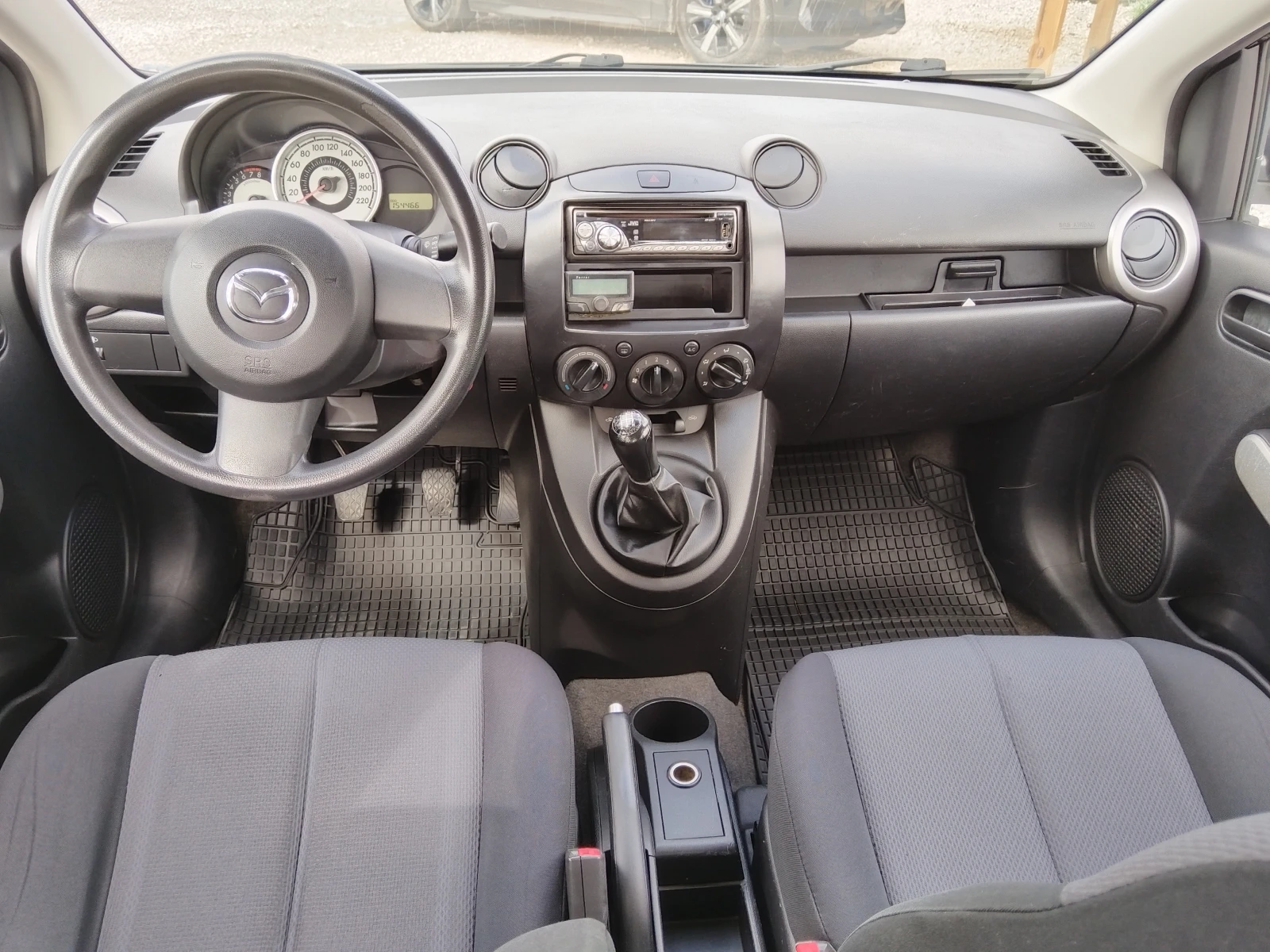 Mazda 2 1.3-75кс-154466км-КЛИМА - изображение 10